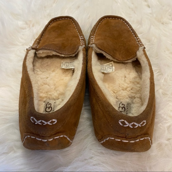 UGG Ansley Moccasins sz 9 Suede Wool Fur Lining - Picture 4 of 7